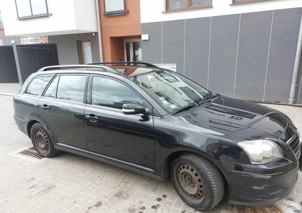 Toyota Avensis cena 3800 przebieg: 365700, rok produkcji 2007 z Sierpc małe 67